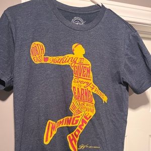LeBron James. GV artwork Cleveland Cavaliers. Size Small